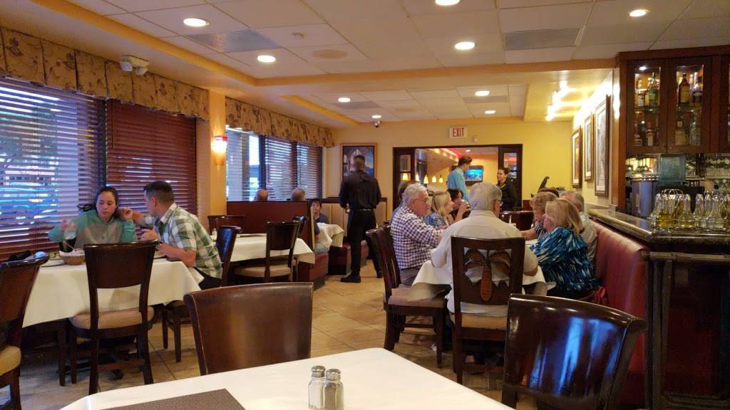 Islas Canarias Restaurant | restaurant | 13695 SW 26th St, Miami, FL 33175, USA | 3055596666 OR +1 305-559-6666