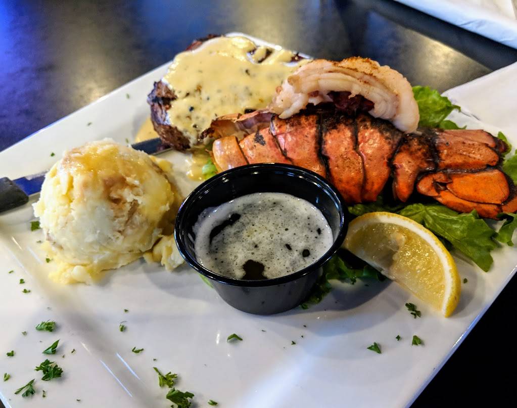 Penn Bar & Grill | restaurant | 820 Penniman Ave, Plymouth, MI 48170, USA | 7344533570 OR +1 734-453-3570