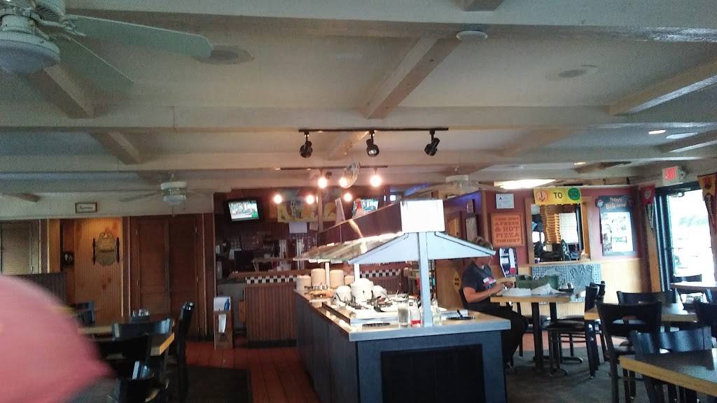 Pizza Hut | meal takeaway | 3426 Arendell St, Morehead City, NC 28557, USA | 2527267117 OR +1 252-726-7117