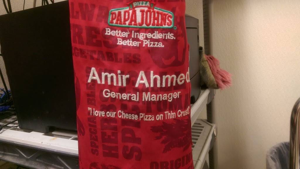 Papa Johns Pizza | restaurant | 13826 Braddock Rd, Centreville, VA 20121, USA | 7032667272 OR +1 703-266-7272