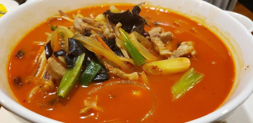 Shin Beijing | restaurant | 3101 W Olympic Blvd, Los Angeles, CA 90006, USA | 2133813003 OR +1 213-381-3003