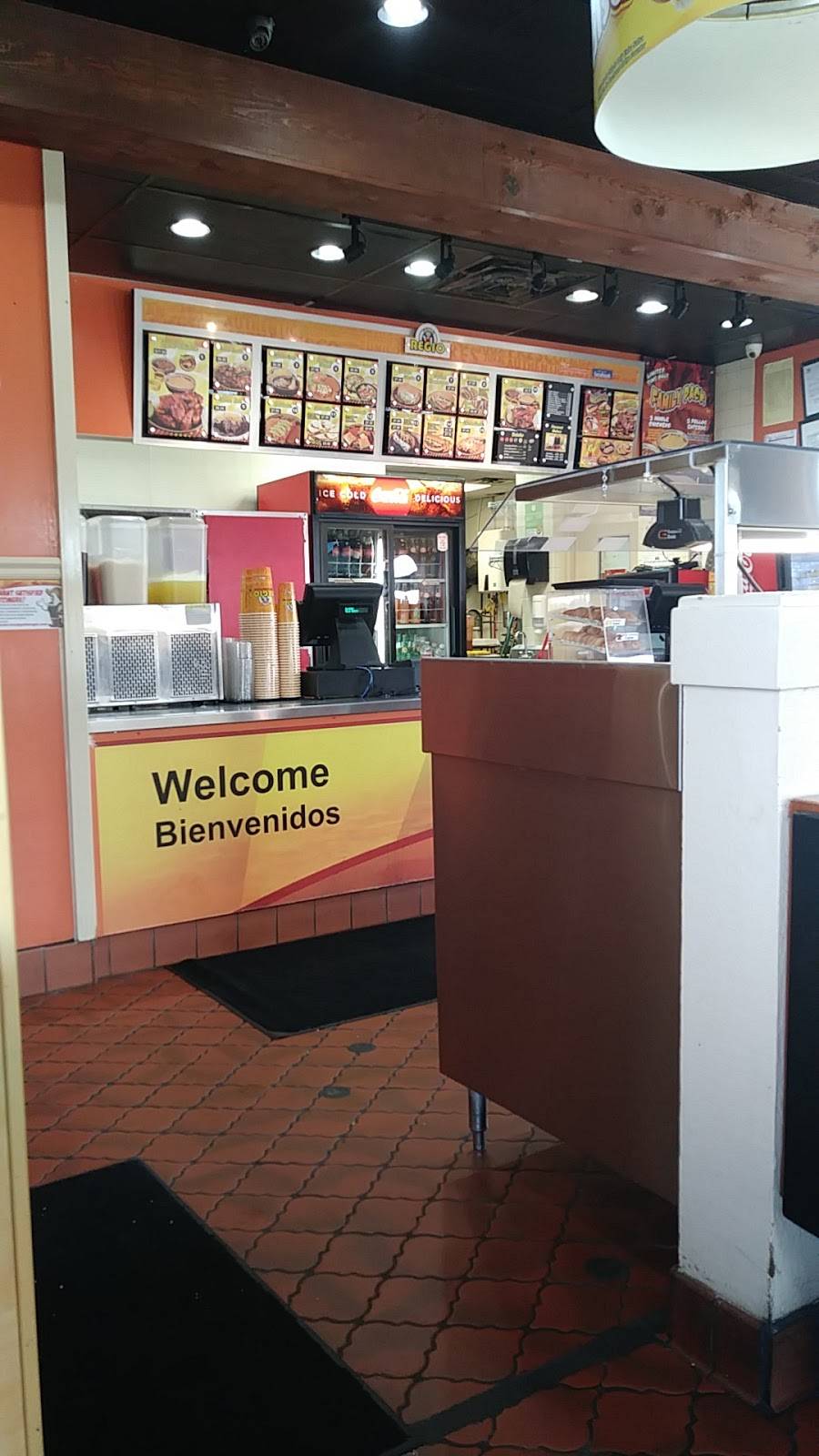 Pollo Regio | restaurant | 105 S Bowen Rd, Arlington, TX 76012, USA | 8174601410 OR +1 817-460-1410