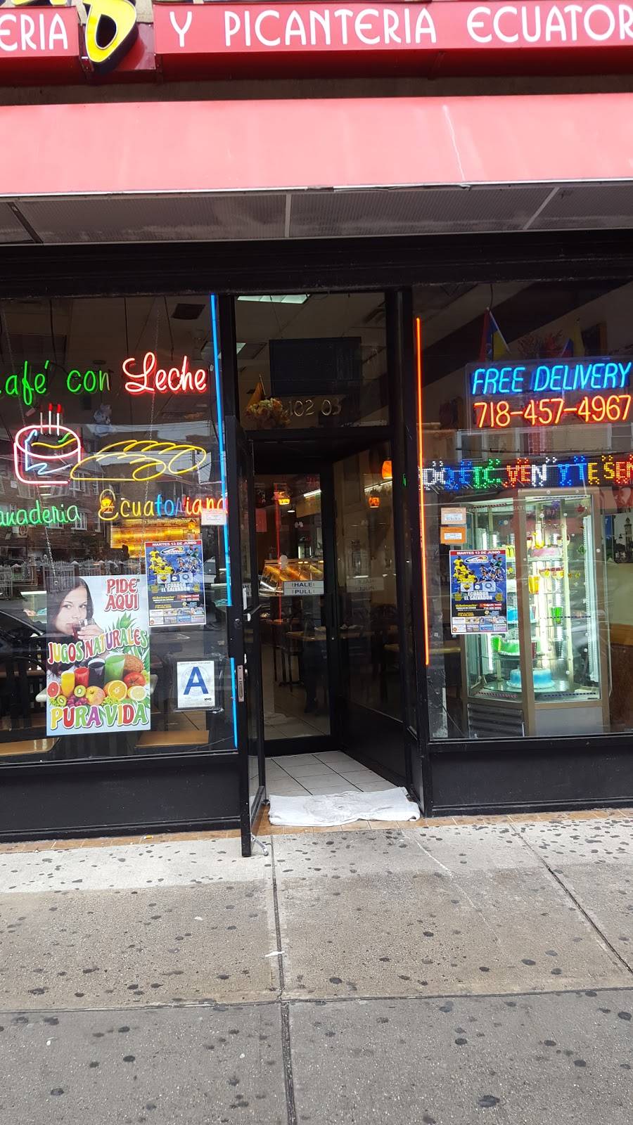 Cafe Con Leche | bakery | 102-03 Roosevelt Ave, Corona, NY 11368, USA | 7184574967 OR +1 718-457-4967