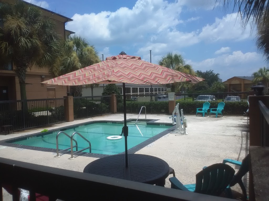 Comfort Suites Mobile West Tillmans Corner | restaurant | 5660 Tillmans Corner Pkwy, Mobile, AL 36619, USA | 2516650161 OR +1 251-665-0161