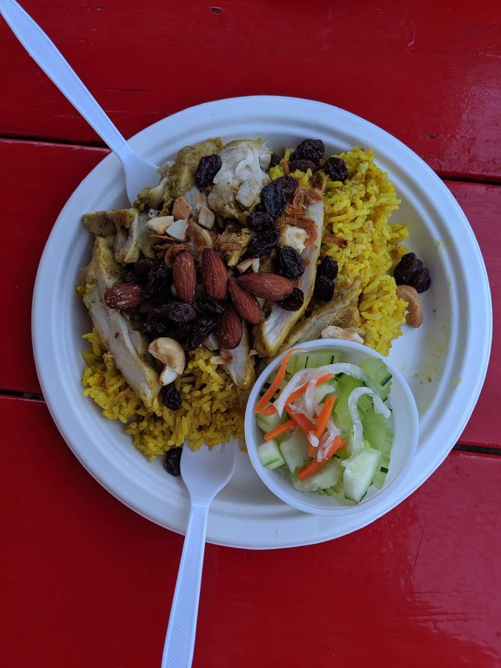 La Mai Plate | restaurant | SE 13th and, SE Lexington St, Portland, OR 97202, USA | 9713378211 OR +1 971-337-8211