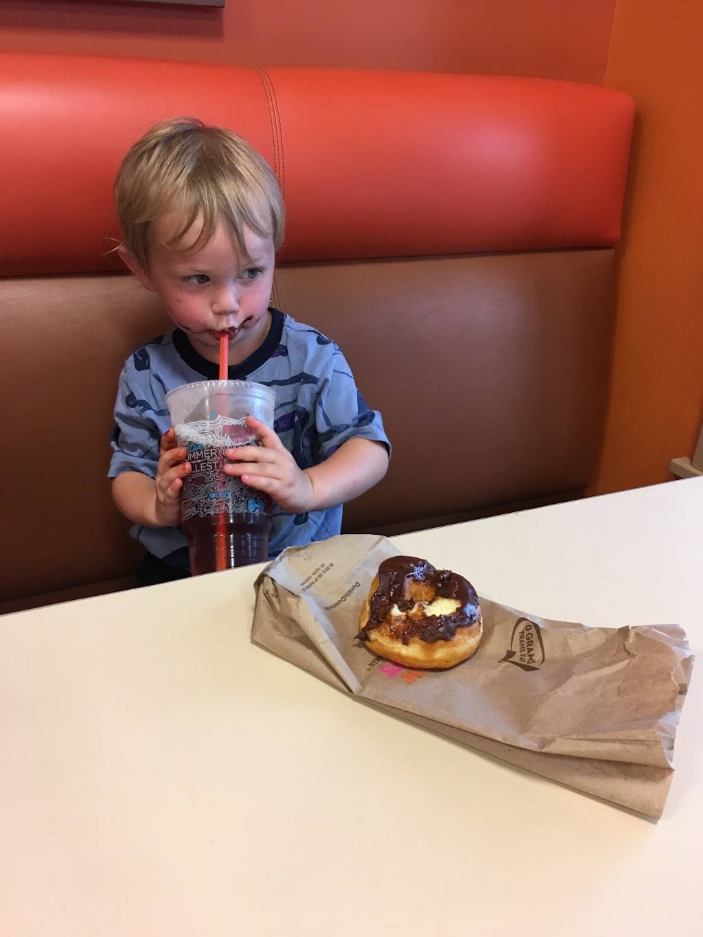 Dunkin | bakery | 611 E Main St, Middleburg, PA 17842, USA | 5708372500 OR +1 570-837-2500