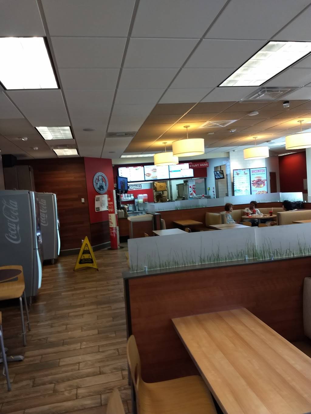 Wendys | restaurant | 1185 Nimmo Pkwy, Virginia Beach, VA 23456, USA | 7575638887 OR +1 757-563-8887