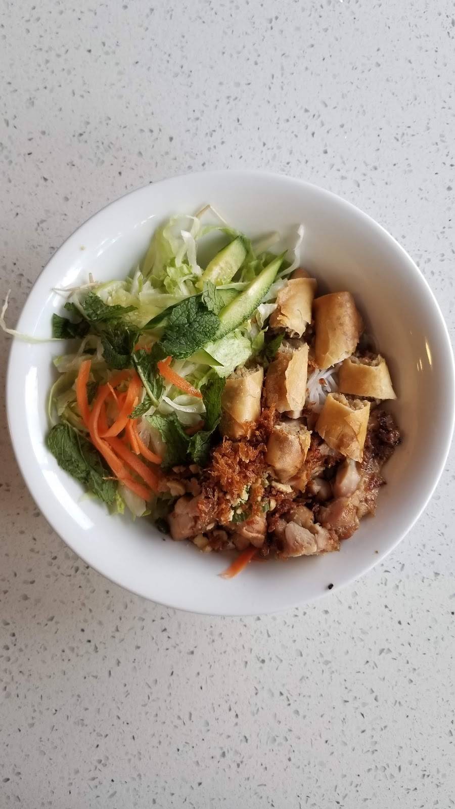 Huong Viet | restaurant | 1750 St Clair Ave W, Toronto, ON M6N 1J3, Canada | 4166588088 OR +1 416-658-8088