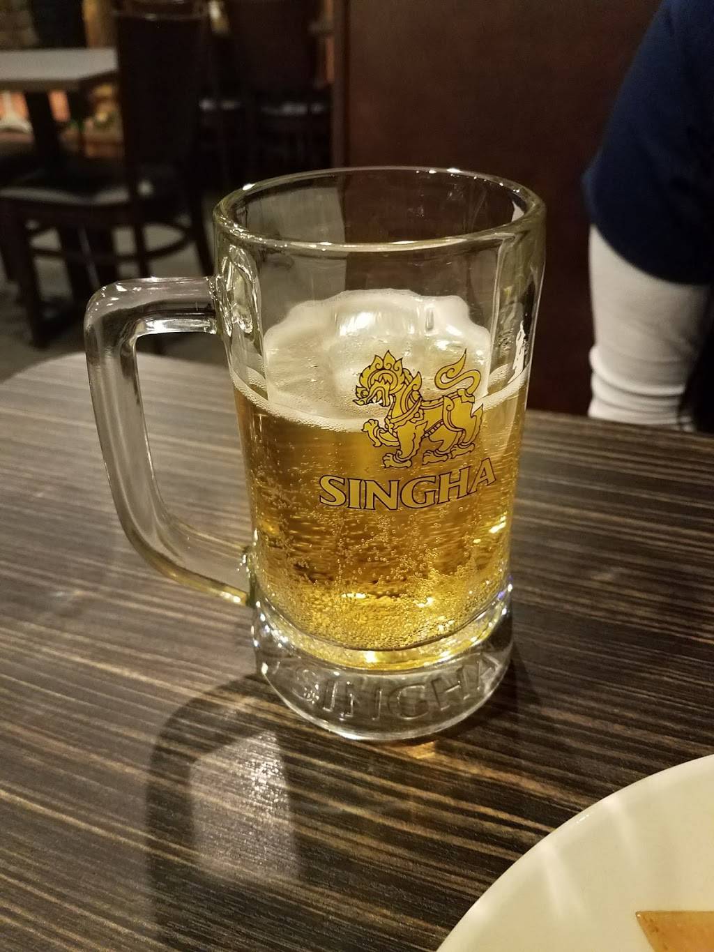 Eat Thai, Thai Eatery | restaurant | 1821 22nd St #103, West Des Moines, IA 50266, USA | 5154402075 OR +1 515-440-2075