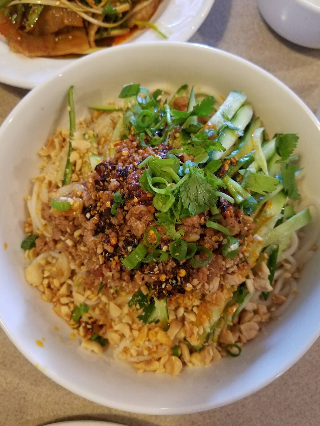 Chef Wangs Kitchen | restaurant | 5148 W Colonial Dr, Orlando, FL 32808, USA | 4079303188 OR +1 407-930-3188