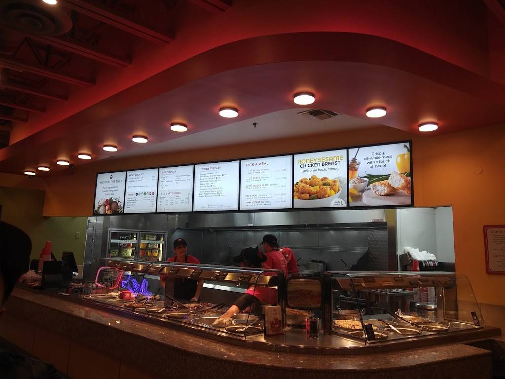Panda Express | restaurant | 31 S Higley Rd, Gilbert, AZ 85296, USA | 4809260368 OR +1 480-926-0368