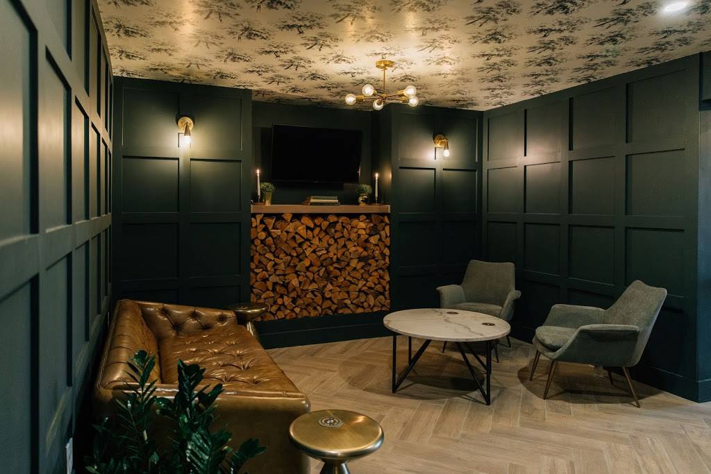 Posting House | restaurant | 2018 Hendricks Ave, Jacksonville, FL 32207, USA | 9047387106 OR +1 904-738-7106