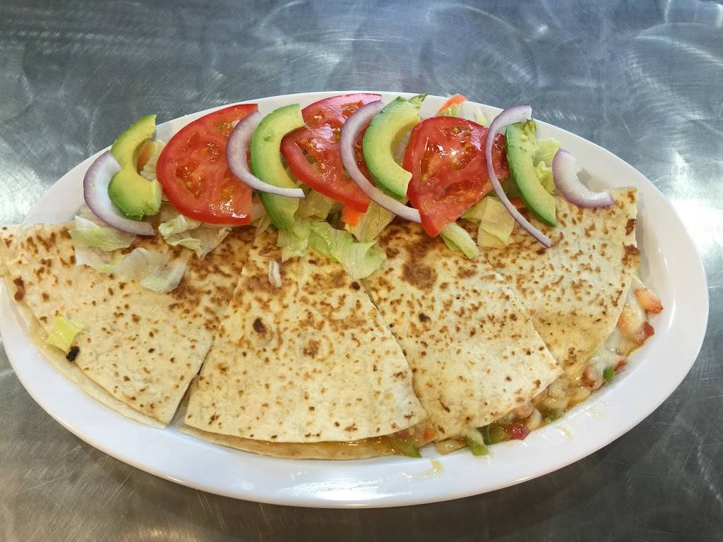 La playa seafood | restaurant | 320 Bellevue Rd, Atwater, CA 95301, USA | 2098126420 OR +1 209-812-6420