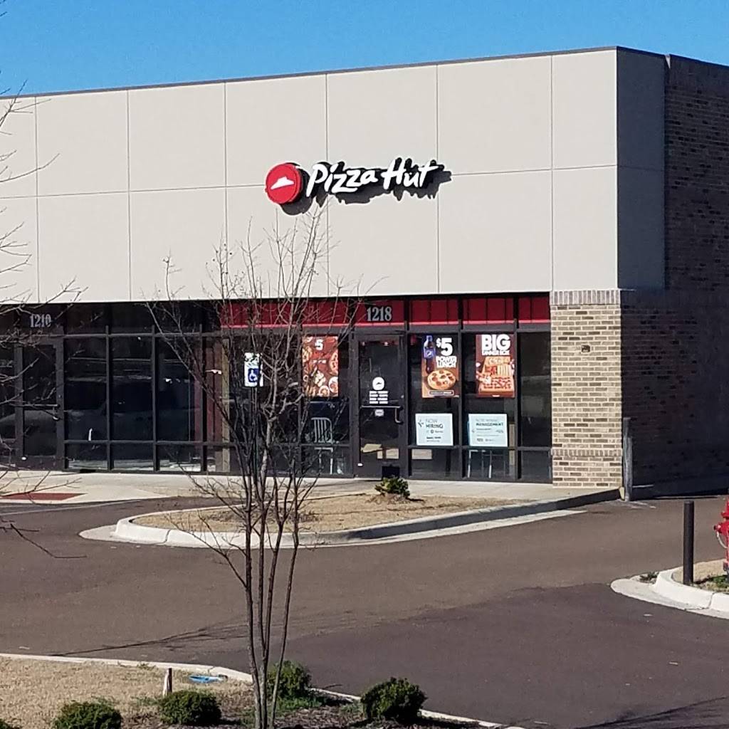 Pizza Hut | meal takeaway | 1218 E Commerce St, Hernando, MS 38632, USA | 6622988289 OR +1 662-298-8289