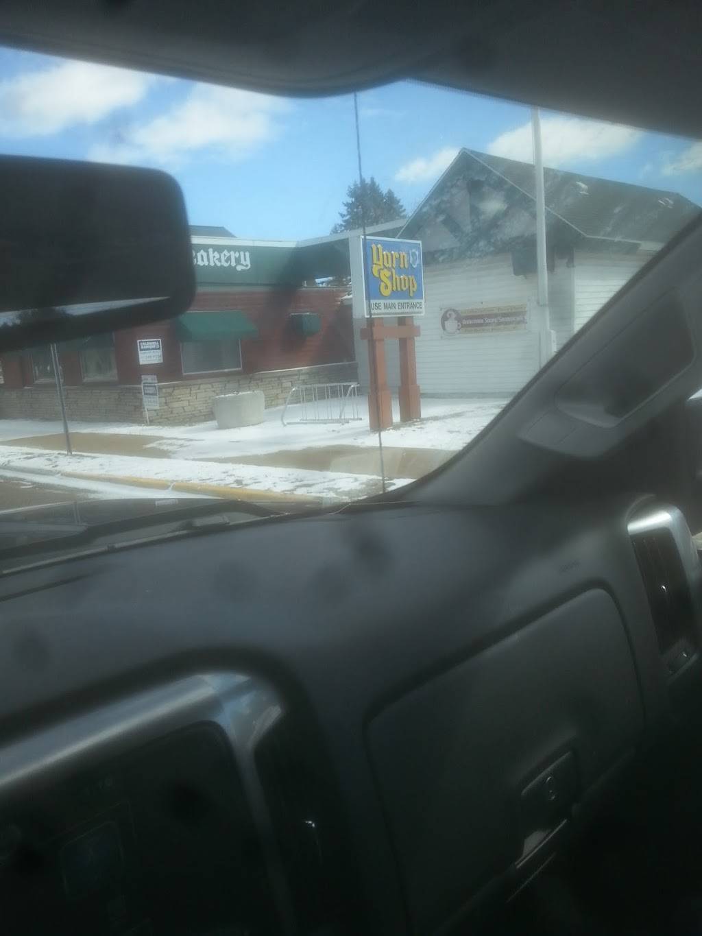 Subway | restaurant | 7722 US-31, Alanson, MI 49706, USA | 2315483008 OR +1 231-548-3008