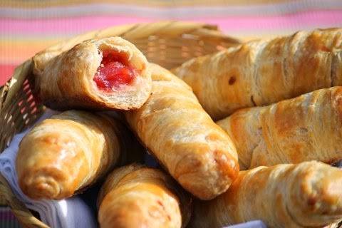 Milohas | bakery | 4662 Meridian Ave, San Jose, CA 95118, USA | 4087843736 OR +1 408-784-3736