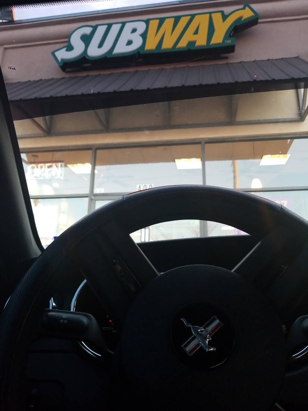 Subway Restaurants | restaurant | 3260 Irving Blvd #400, Dallas, TX 75247, USA | 2148197827 OR +1 214-819-7827