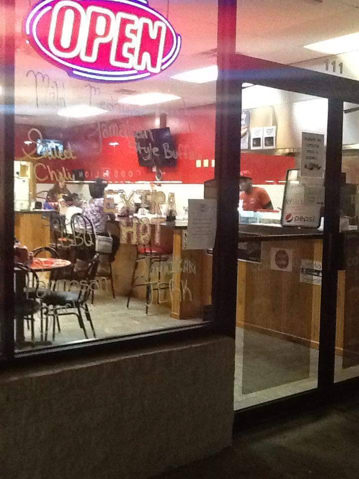 Coastal Breeze | restaurant | 1581 General Booth Blvd, Virginia Beach, VA 23454, USA | 7574220022 OR +1 757-422-0022