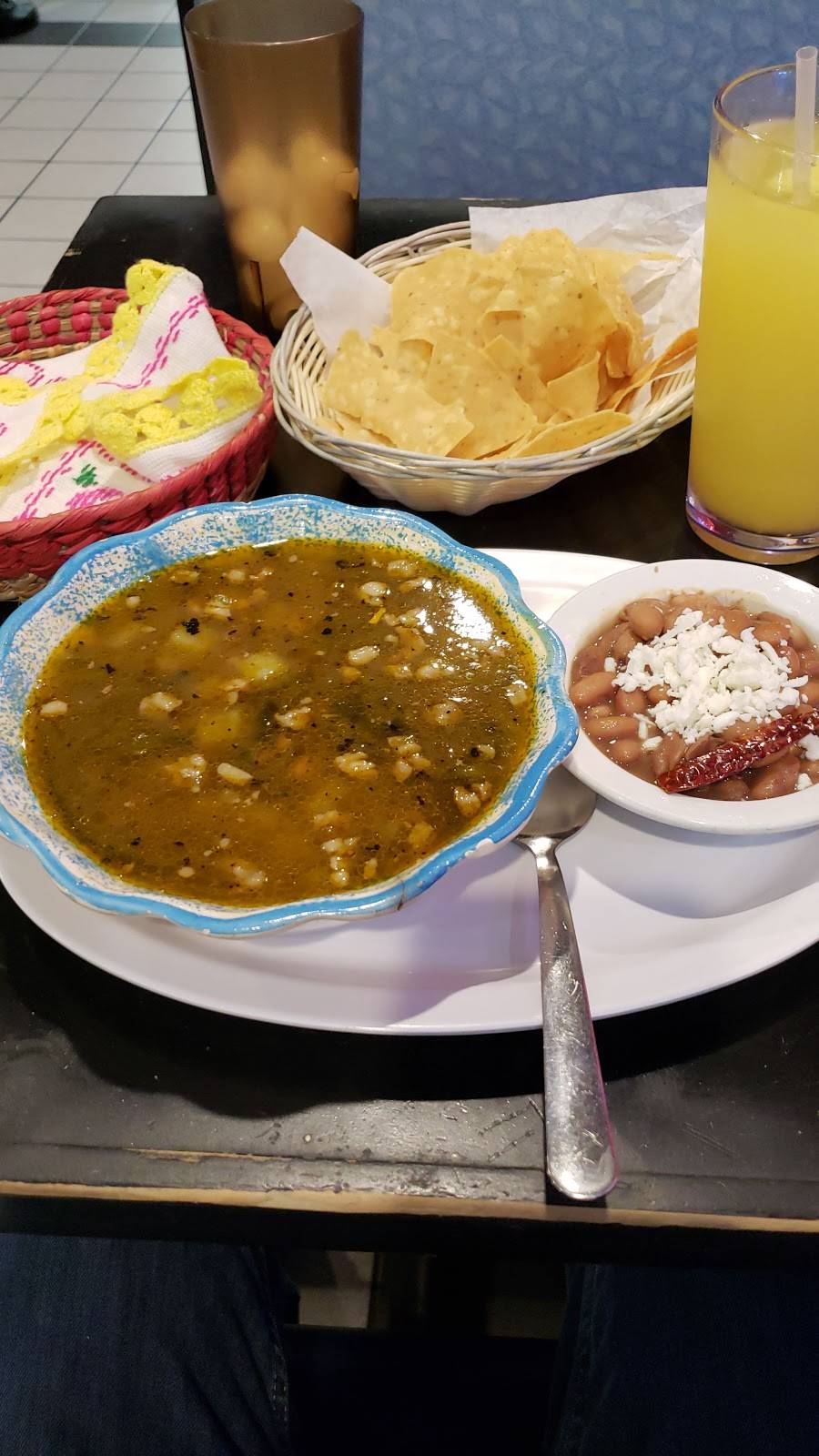 Gorditas La Tia Susy | restaurant | 3500 S Western Ave, Chicago, IL 60608, USA | 8722815099 OR +1 872-281-5099