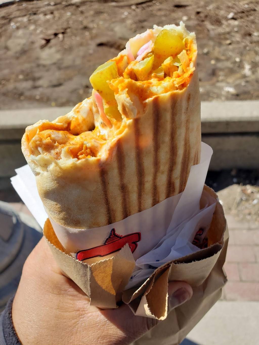 Osmows Shawarma | restaurant | 19 Wyndham St N, Guelph, ON N1H 4E5, Canada | 5198364747 OR +1 519-836-4747