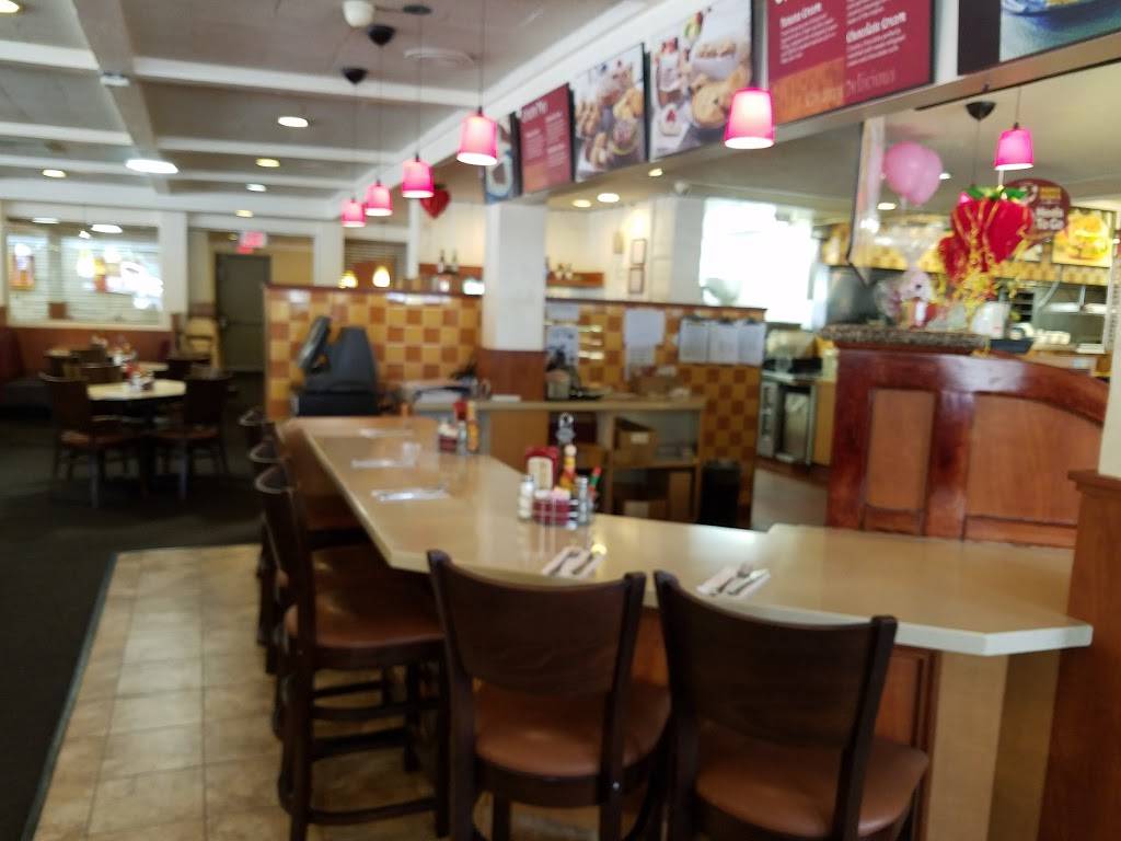 Cocos Bakery Restaurant | restaurant | 60 W Foothill Blvd, Upland, CA 91786, USA | 9099859604 OR +1 909-985-9604