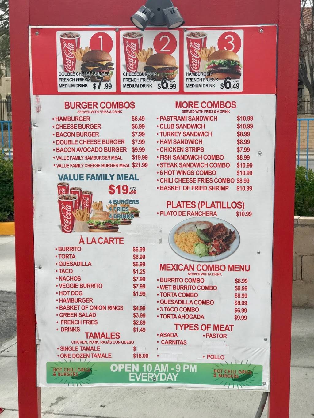 Hot Chili Grill and Burgers | restaurant | 2511 Olive Dr, Palmdale, CA 93550, USA | 6612739300 OR +1 661-273-9300