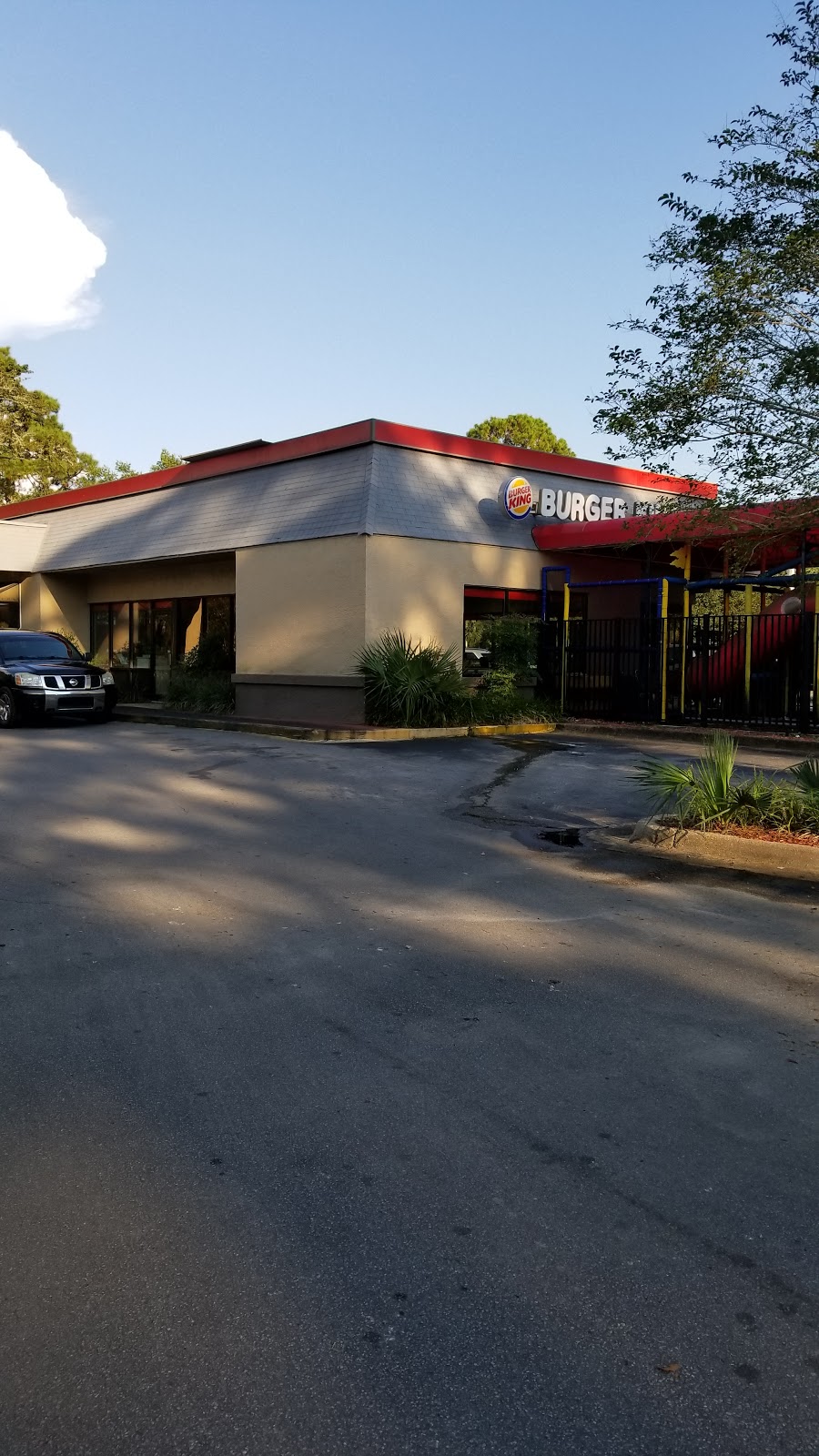 Burger King | restaurant | 601 Monument Ave, Port St Joe, FL 32456, USA | 8502628424 OR +1 850-262-8424