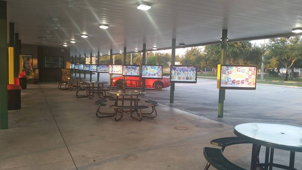 Sonic Drive-In | restaurant | 11110 Beach Blvd, Jacksonville, FL 32246, USA | 9046425819 OR +1 904-642-5819