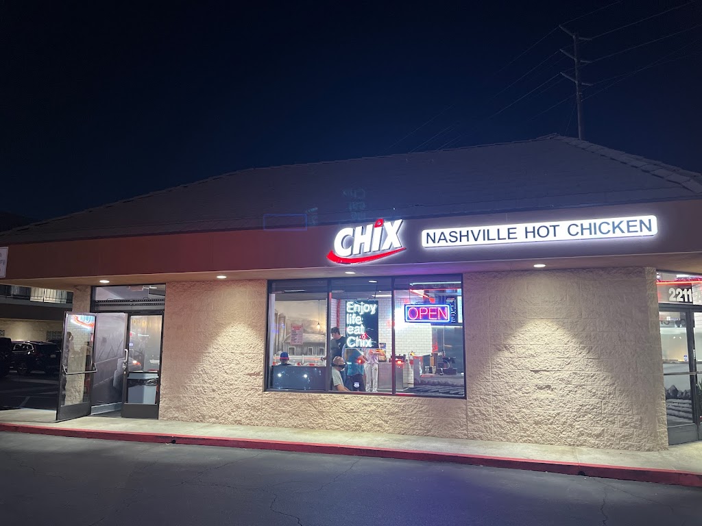 Chix Nashville Hot Chicken | restaurant | 2211A Palo Verde Ave, Long Beach, CA 90815, USA | 5628003031 OR +1 562-800-3031