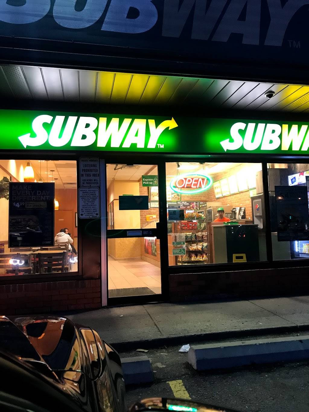 Subway | meal takeaway | 1060 Kennedy Rd, Scarborough, ON M1P 2K7, Canada | 4167508882 OR +1 416-750-8882