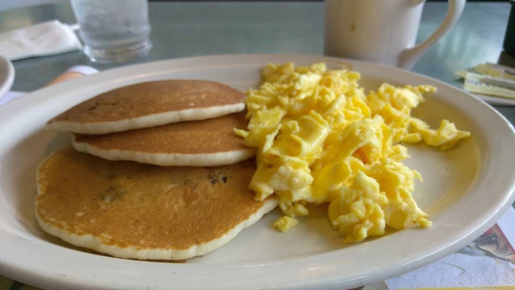 Rams Horn Restaurant | restaurant | 7020 N Wayne Rd, Westland, MI 48185, USA | 7346410510 OR +1 734-641-0510