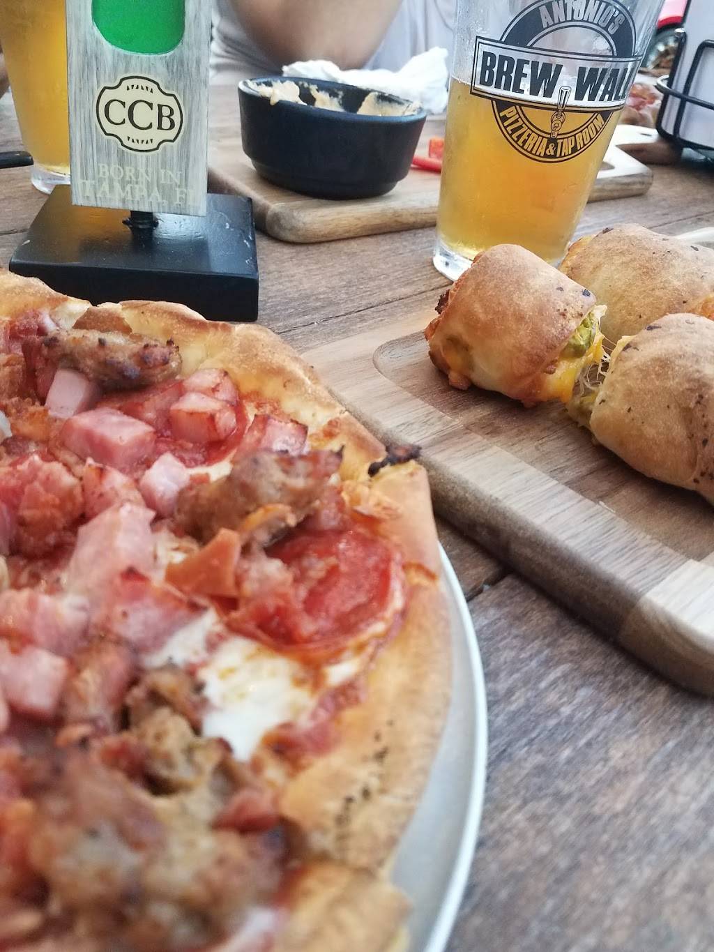 BrewWall | restaurant | 3161 Heritage Center Dr, Copley, OH 44321, USA | 3305766880 OR +1 330-576-6880