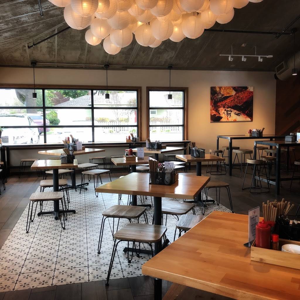 Raku Ramen & Rolls | restaurant | 2424 Midway Dr, Santa Rosa, CA 95405, USA | 7076239668 OR +1 707-623-9668