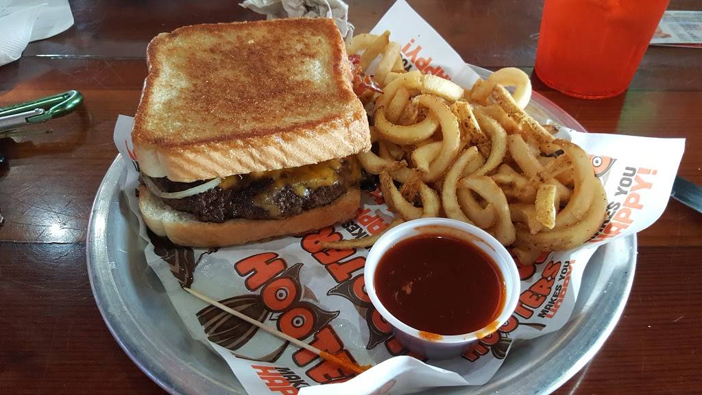 Hooters | restaurant | 7711 Two Notch Rd, Columbia, SC 29223, USA | 8034193456 OR +1 803-419-3456