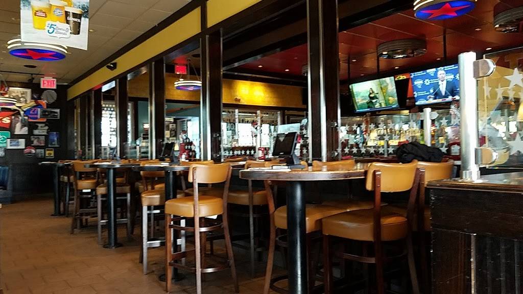 TGI Fridays | restaurant | 1780 E Gun Hill Rd, Bronx, NY 10469, USA | 7186717920 OR +1 718-671-7920