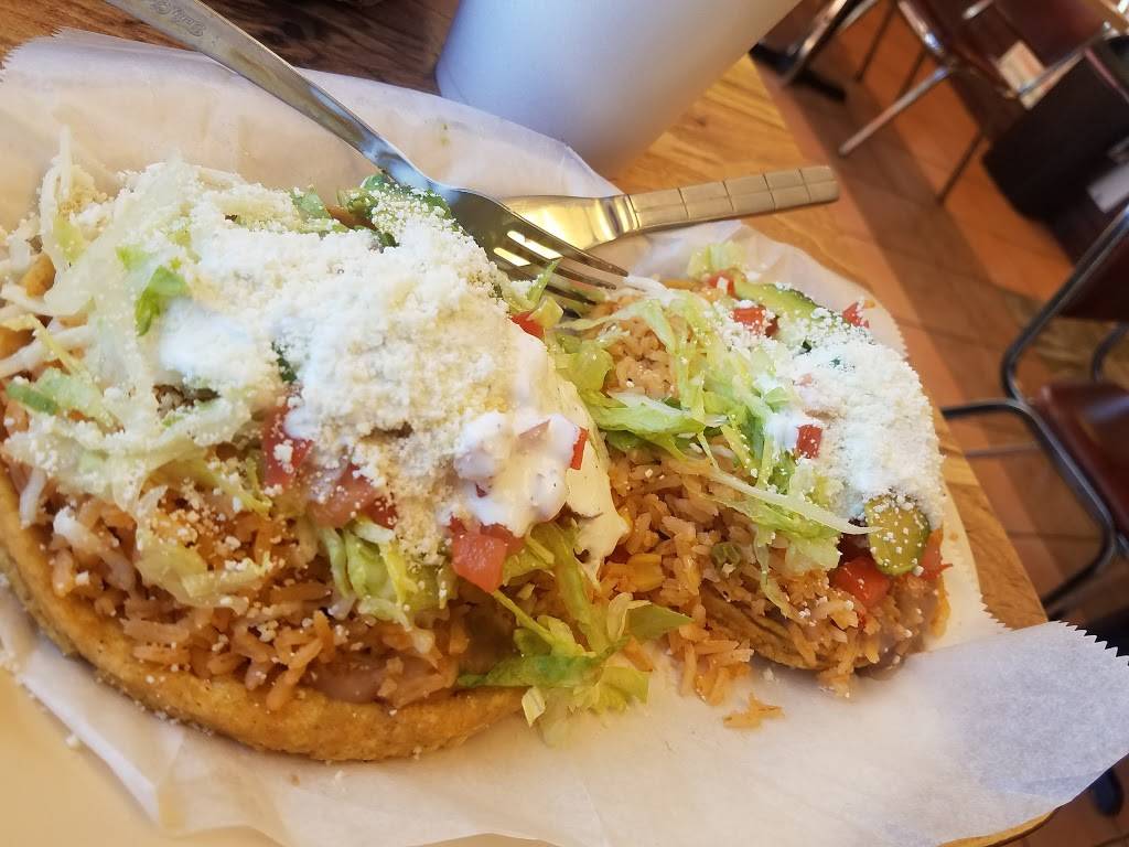 El Taconazo Jr. | restaurant | 4256 W Fullerton Ave, Chicago, IL 60639, USA | 7732788944 OR +1 773-278-8944