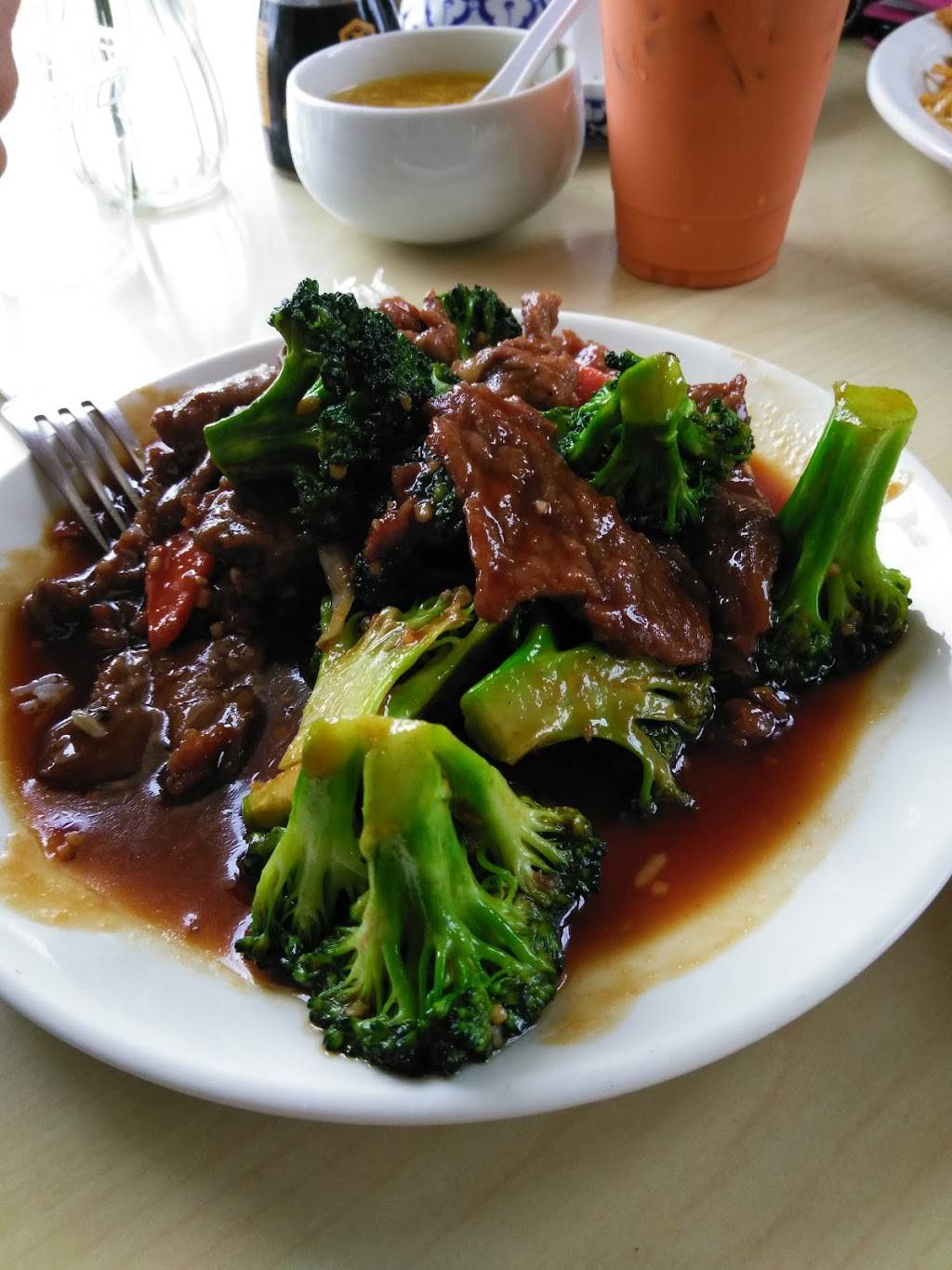 Big Chopsticks | restaurant | 1320 W Willow St # A, Long Beach, CA 90810, USA | 5629817500 OR +1 562-981-7500