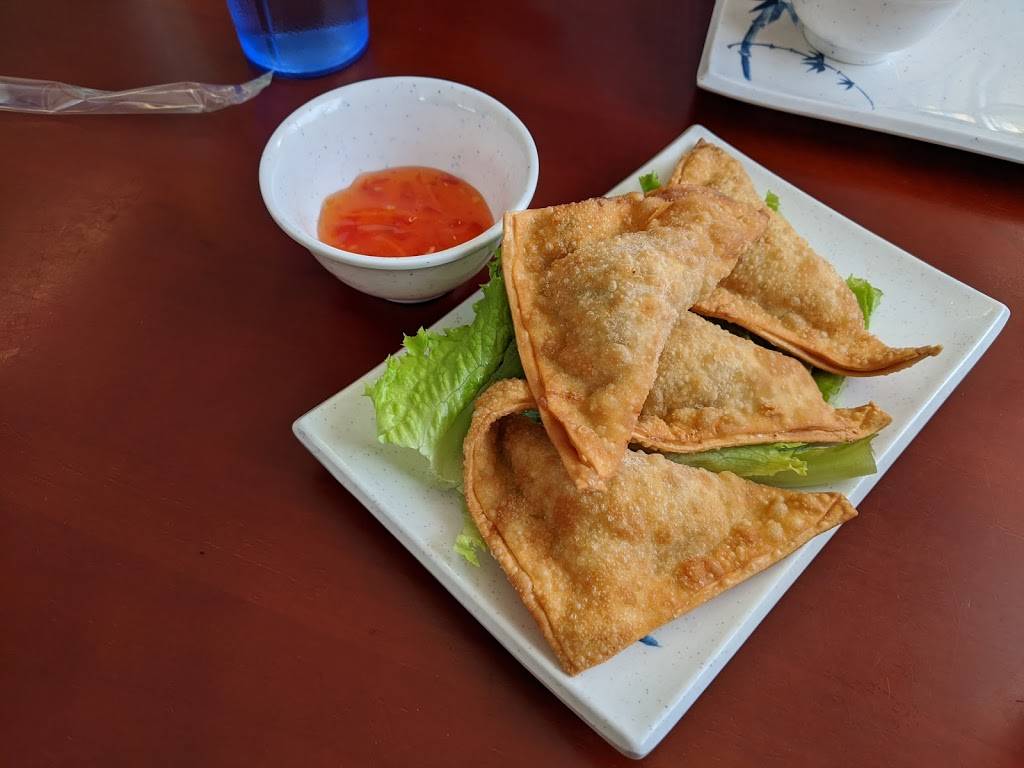 Pho 515 | restaurant | 801 University Ave, Des Moines, IA 50314, USA | 5152432434 OR +1 515-243-2434