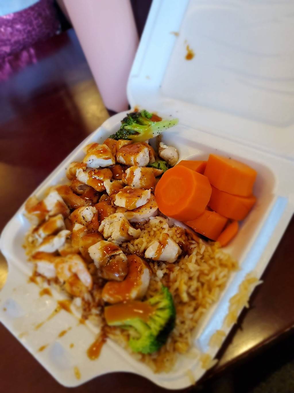 OEC Japanese Hibachi & Sushi | restaurant | 2300 McFarland Blvd E #6, Tuscaloosa, AL 35404, USA | 2054623381 OR +1 205-462-3381