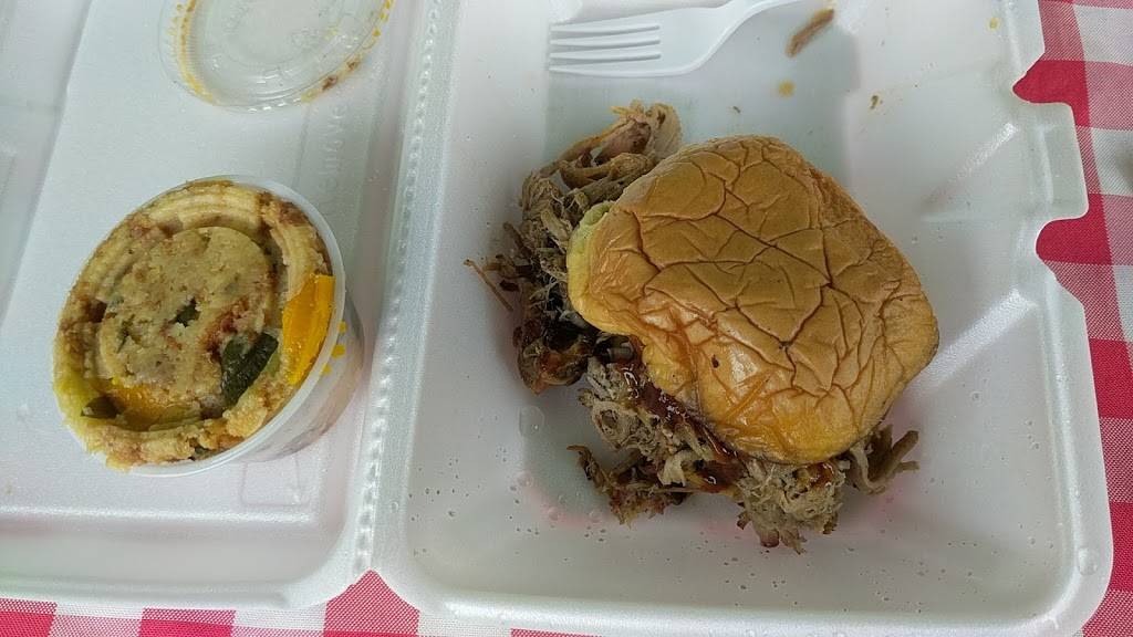 Jays BBQ | restaurant | 17051 Virginia Ave, Williamsport, MD 21795, USA | 2673373892 OR +1 267-337-3892