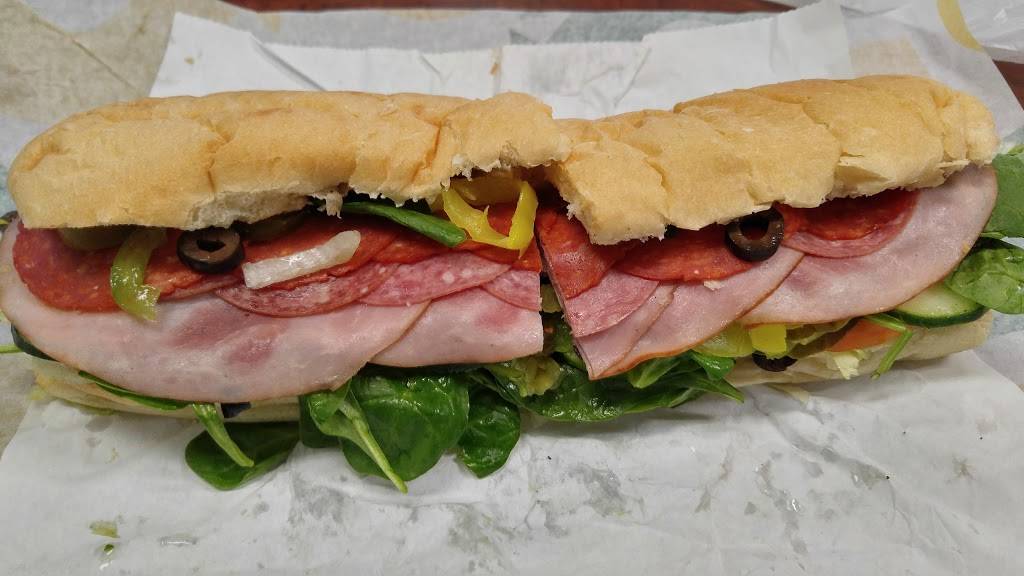 Subway | restaurant | 490 Park St, Beaumont, TX 77701, USA | 4098337827 OR +1 409-833-7827
