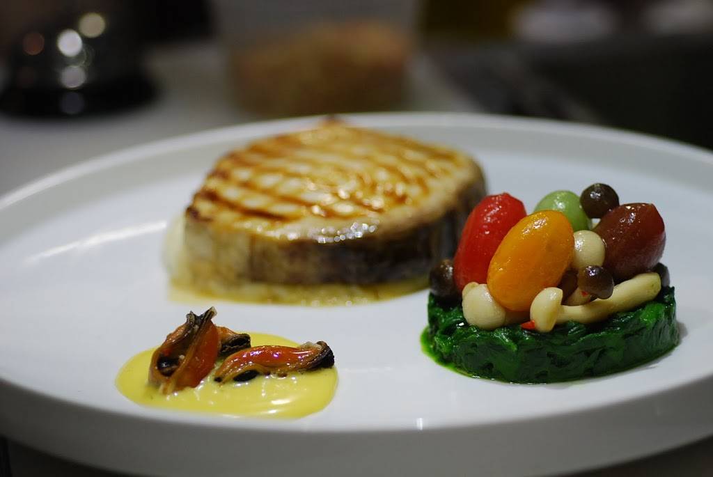 Amber Steak House | restaurant | 119 Nassau Ave, Brooklyn, NY 11222, USA | 7183893757 OR +1 718-389-3757