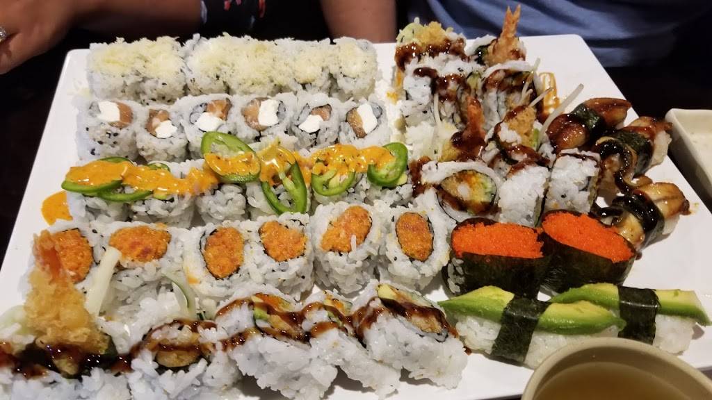 Sushi Ai | restaurant | 4 N Central Ave, Clayton, MO 63105, USA | 3147271168 OR +1 314-727-1168