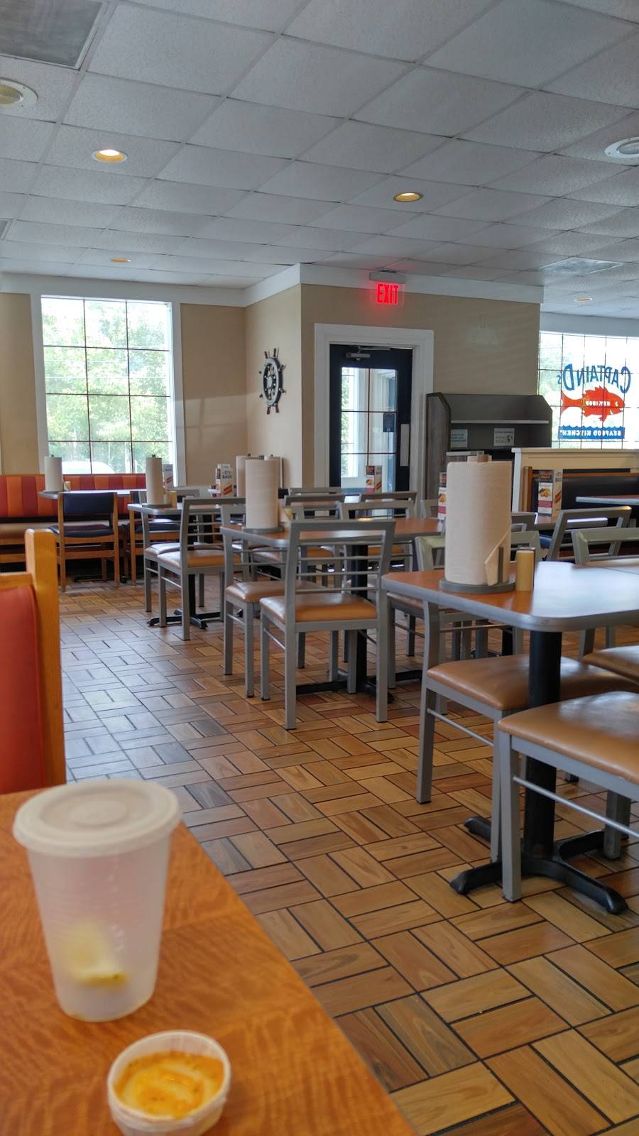 Captain Ds | restaurant | 1498 N Gateway Ave, Rockwood, TN 37854, USA | 8653541555 OR +1 865-354-1555