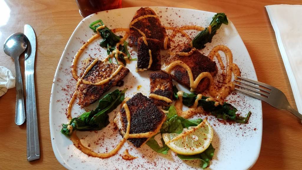 Mikes Penn Ave Grille | restaurant | 599 E State St, Salem, OH 44460, USA | 3303324804 OR +1 330-332-4804