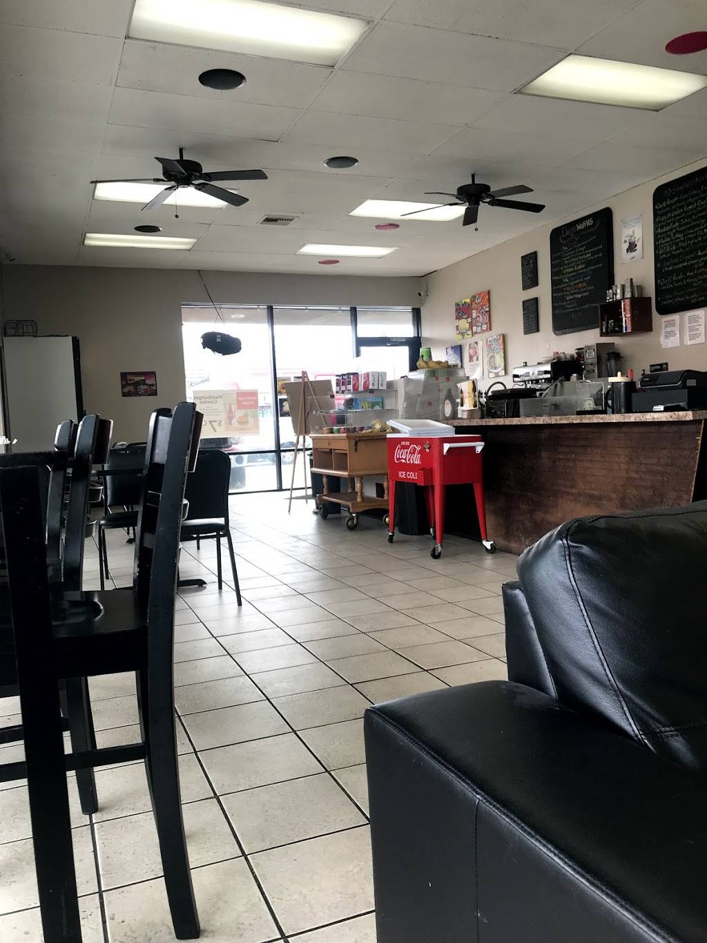 Waffle Rush | restaurant | 3048 Mountain View Dr Ste 101, Anchorage, AK 99508, USA | 9074441229 OR +1 907-444-1229