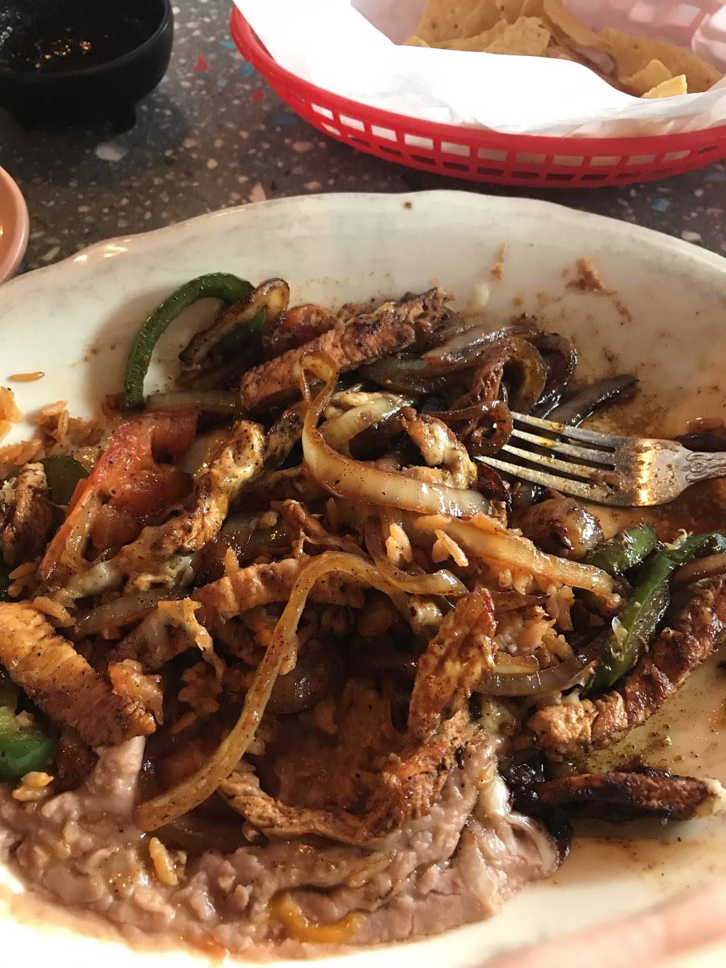 Jarritos Mexican Restaurant & Bar | restaurant | 1380 US-67, Alvarado, TX 76009, USA | 8177833272 OR +1 817-783-3272