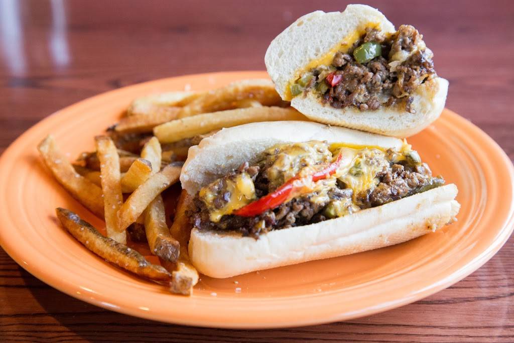 ONeills Grill | restaurant | 221 University Blvd, Harrisonburg, VA 22801, USA | 5405744267 OR +1 540-574-4267