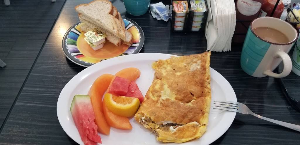 Harbor View Café | restaurant | 16 Avenida Menendez, St. Augustine, FL 32084, USA | 9048250193 OR +1 904-825-0193