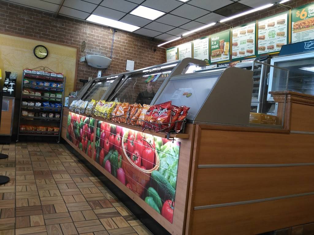 Subway | restaurant | 2282 Savannah Hwy, Charleston, SC 29414, USA | 8437660053 OR +1 843-766-0053